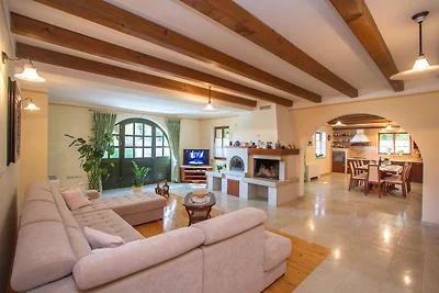 Villa Kringa by Villas Guide