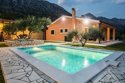 Villa Marija Desne by Villas Guide