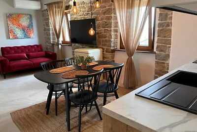 Apartment Groznjan III by Villas Guide
