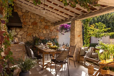 Villa Palma by Villas Guide