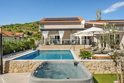 Villa Olka-Makarska by Villas Guide