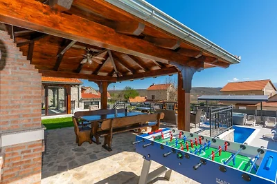 Villa Ivandvor in Split by Villas Guide