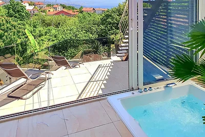 Villa Eduarda pool&whirpool by Villas Guide