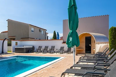 Vila Romani by Villas Guide
