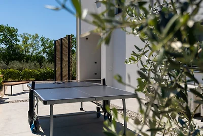 Villa Karbula by Villas Guide