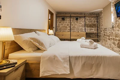 Villa Mila - Makarska by Villas Guide