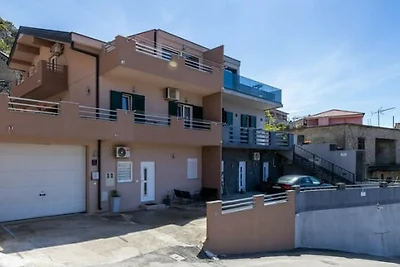 Apartman Grace 2 by Villas Guide