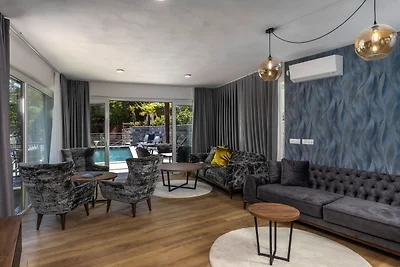 Villa Magica by Villas Guide