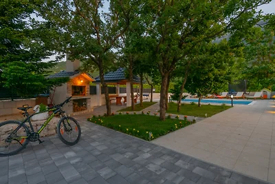 Villa Petar Zagvozd - Makarska by Villas...