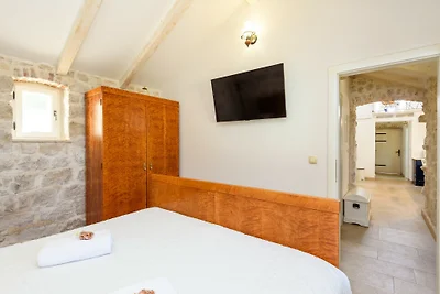 Villa Mendula -Orebic by Villas Guide