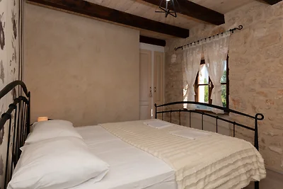 Villa Toni - Makarska by Villas Guide