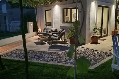 Apartman Family Covic 2 by Villas Guide