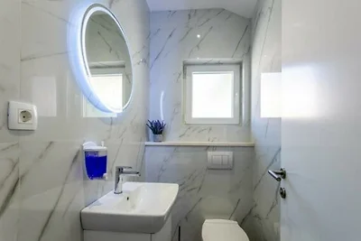Apartman Grace 2 by Villas Guide
