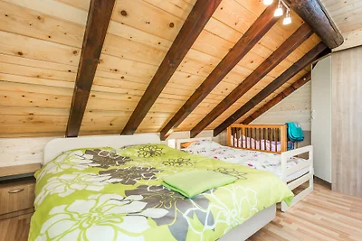Ferienhaus Lisac by Villas Guide