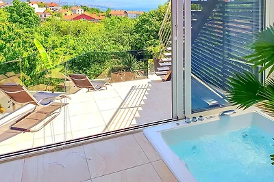 Villa Eduarda pool&whirpool by Villas Guide