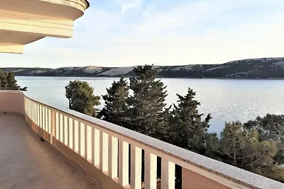 Apartman Grand View - Pag by Villas Guide