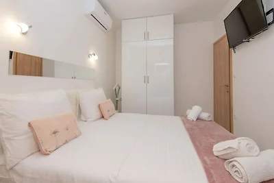 Villa Ivandvor in Split by Villas Guide