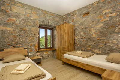Casa Antica - Storia Verde by Villas Guide