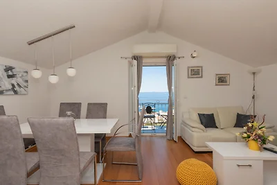 Villa Elizabeta Makarska by Villas Guide