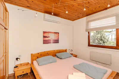 Villa Figs beachfront Apartman 2 By Villas...