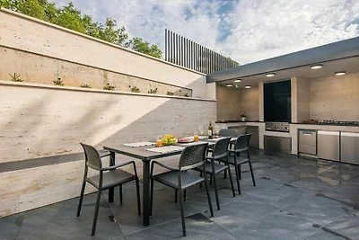 Villa Anne by Villas Guide