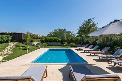 Villa Viviana by Villas Guide