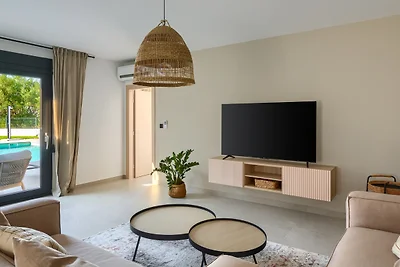 Villa Ava by Villas Guide