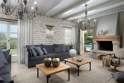 Villa Elena by Villas Guide