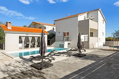 Holiday home Feniks by Villas Guide