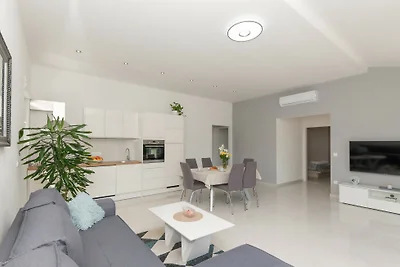 Villa Ivanova - Makarska by Villas Guide