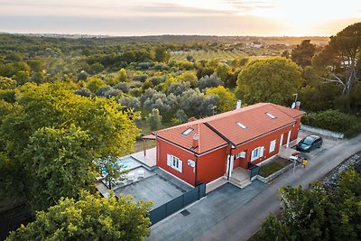 Beautiful Villa Casa Lutoma with view in Umag