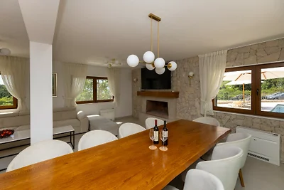 Villa Mikic by Villas Guide