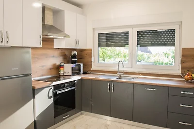 Villa Old Hills by Villas Guide