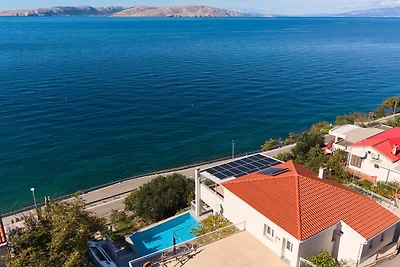 Apartman Arnia pool&beachfront by Villas...