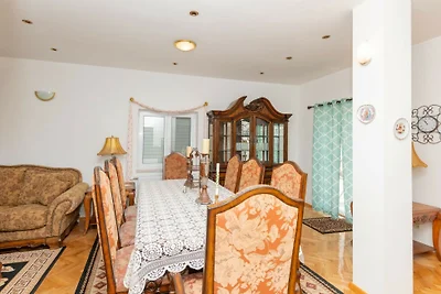 Villa Zovko in Makarska by Villas Guide