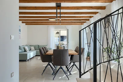Villa Jurasi by Villas Guide