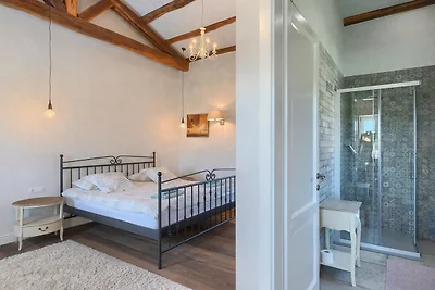 Villa Peran by Villas Guide