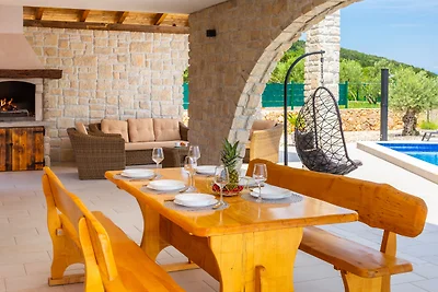Holiday home Villa Vrbnik by Villas guide