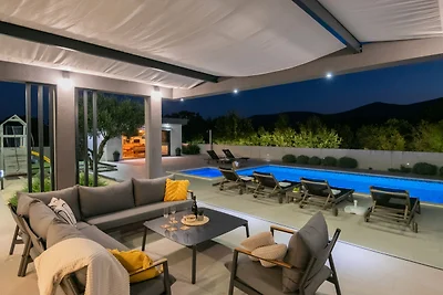 Villa Danica Makarska by Villas Guide