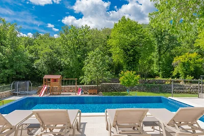 Villa Veronika - Makarska by Villas Guide