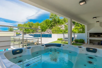 Villa Rusula -Makarska by Villas Guide
