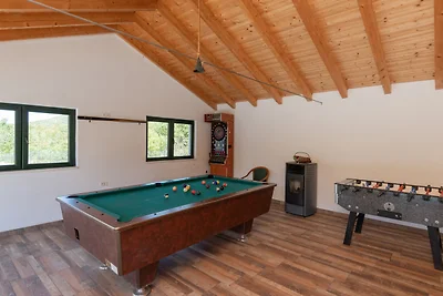 Villa Mir - Makarska by Villas Guide