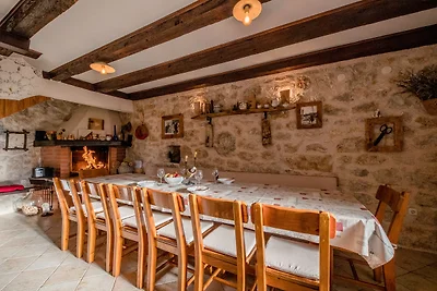 Holiday Home Vintage by Villas Guide