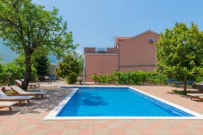 Villa Stipe - Makarska by Villas Guide