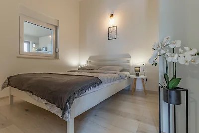 Villa Lona by Villas Guide
