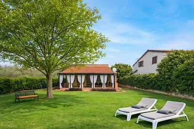 Holiday home DIDI by Villas Guide