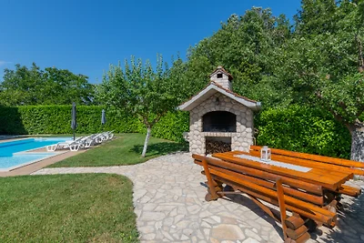 Villa Jelavic - Makarska by Villas Guide