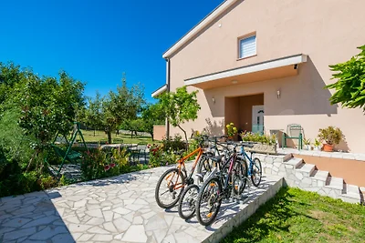 Villa Prunus Laurus-Makarska by Villas Guide