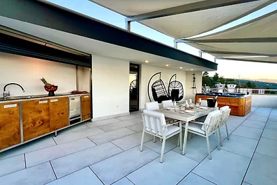 Villa Palazzo Blue by Villas Guide