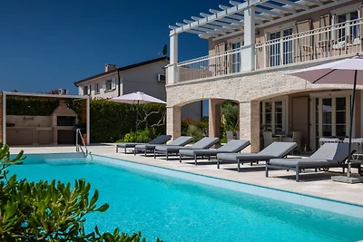 Villa Monte by Villas Guide